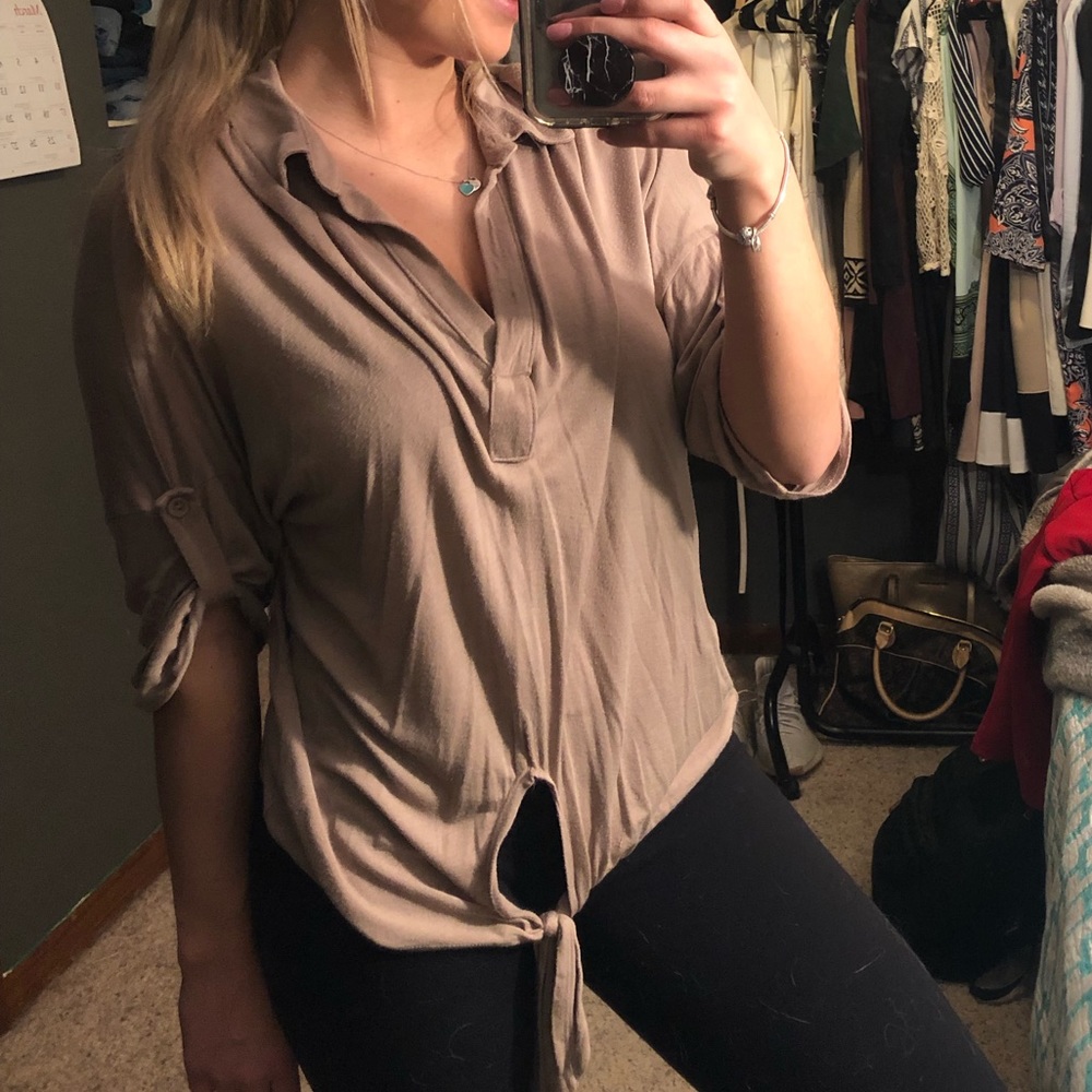 Brown loose top